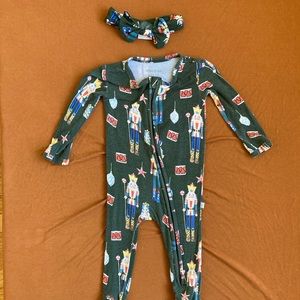 Posh Peanut Thomas Footies and Bow